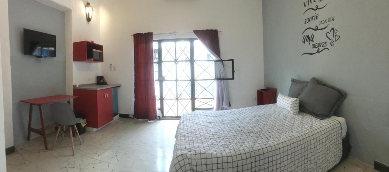 Suites del Sureste - Mérida Extérieur photo